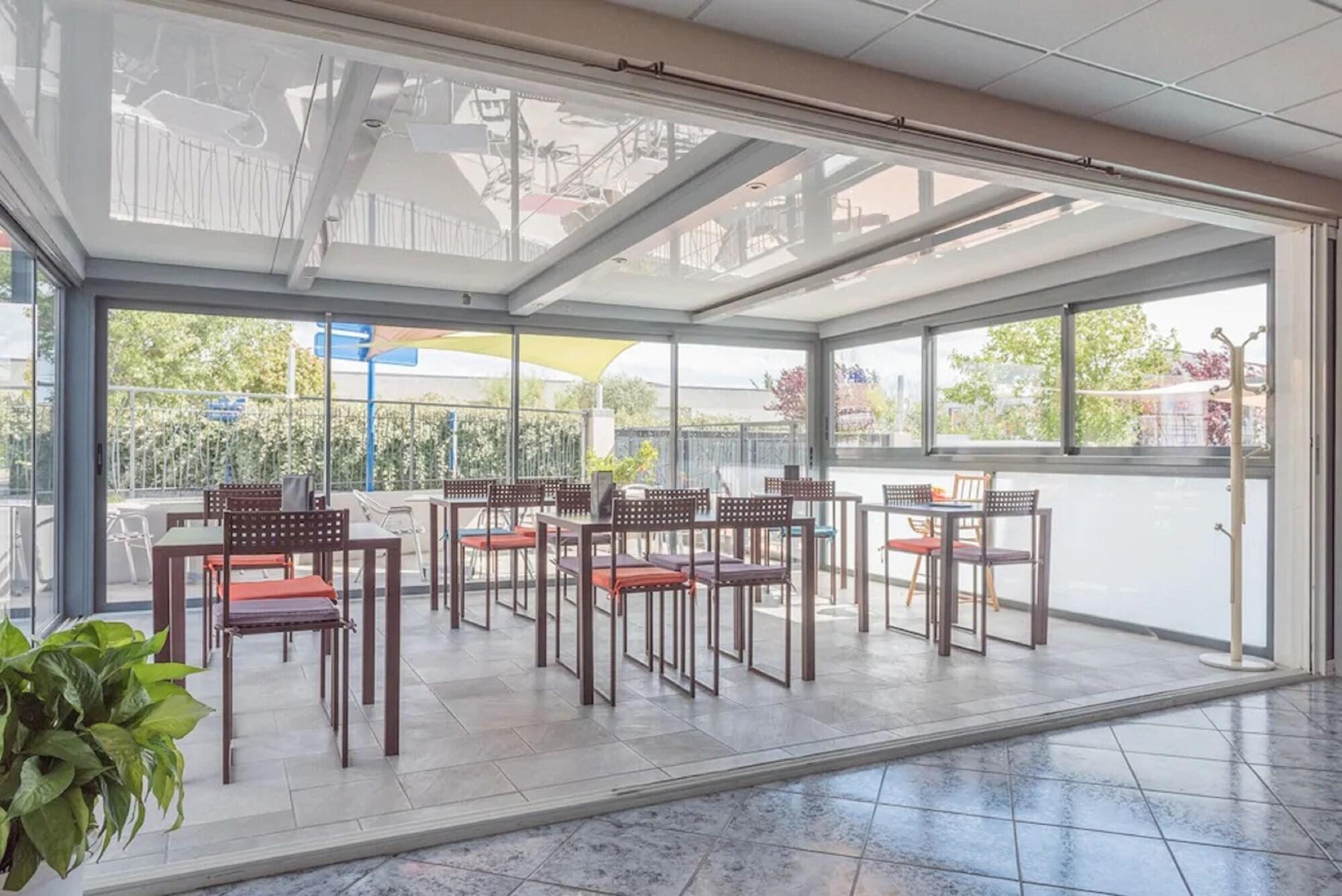 Sure Hotel By Best Western Beziers Le Monestie Boujan-sur-Libron Buitenkant foto